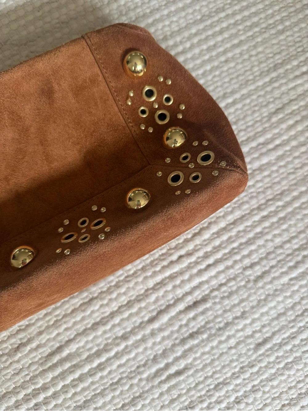 B-Low the Belt soft suede